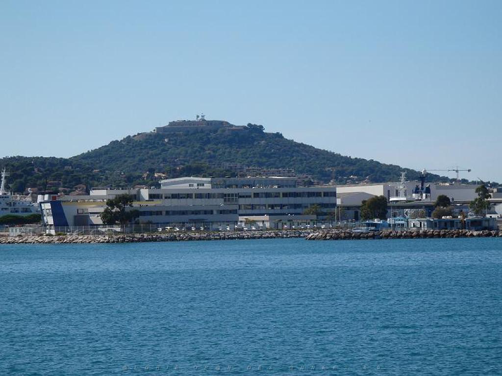 183 TOULON ET SA RADE (79).jpg